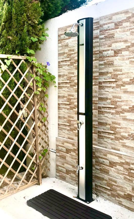 Apartament La Casa Di Julia Lecce Zewnętrze zdjęcie
