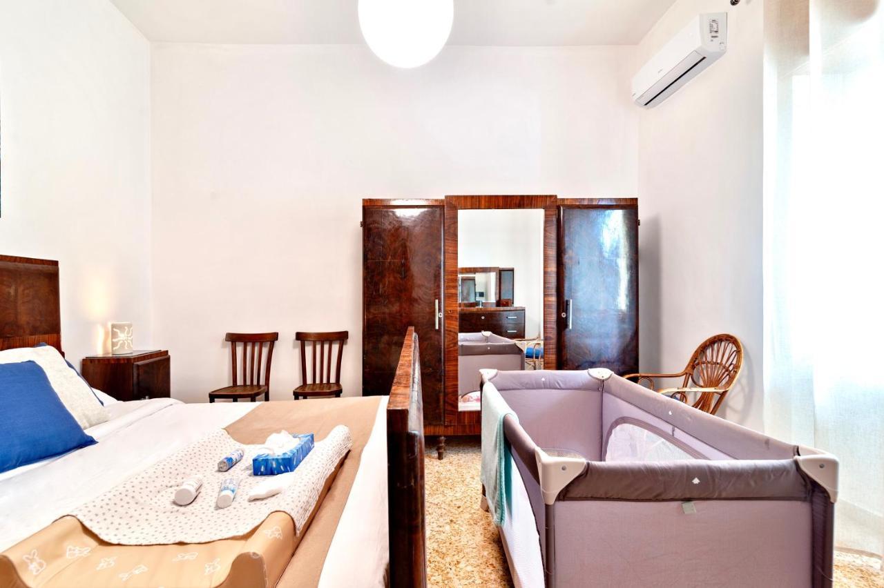 Apartament La Casa Di Julia Lecce Zewnętrze zdjęcie